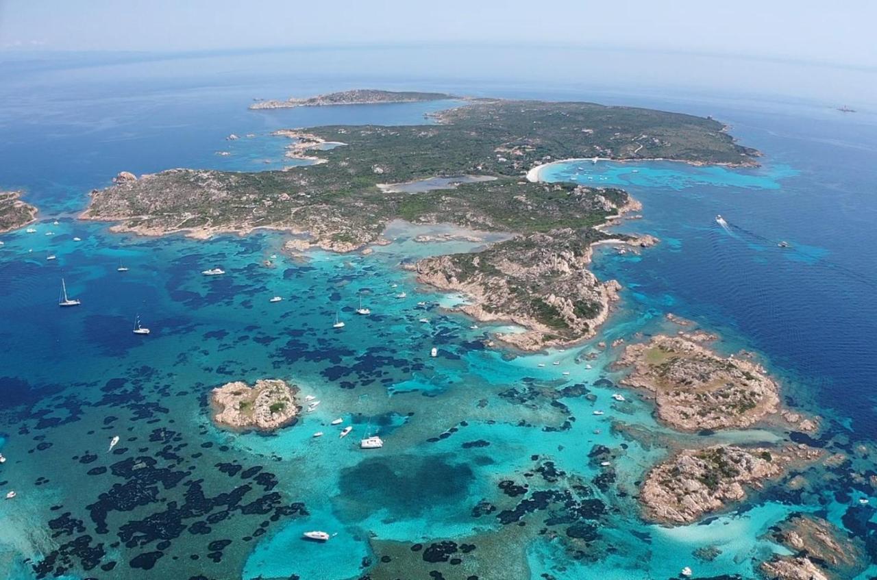 Hotel Villa Del Parco La Maddalena  Exteriér fotografie