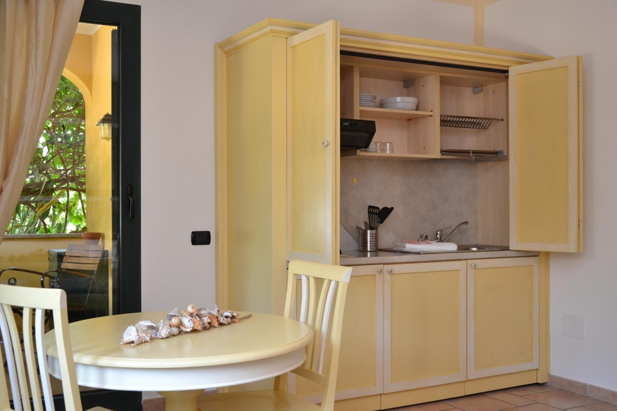 Hotel Villa Del Parco La Maddalena  Pokoj fotografie