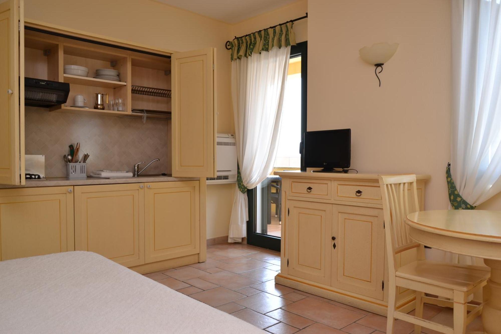 Hotel Villa Del Parco La Maddalena  Pokoj fotografie