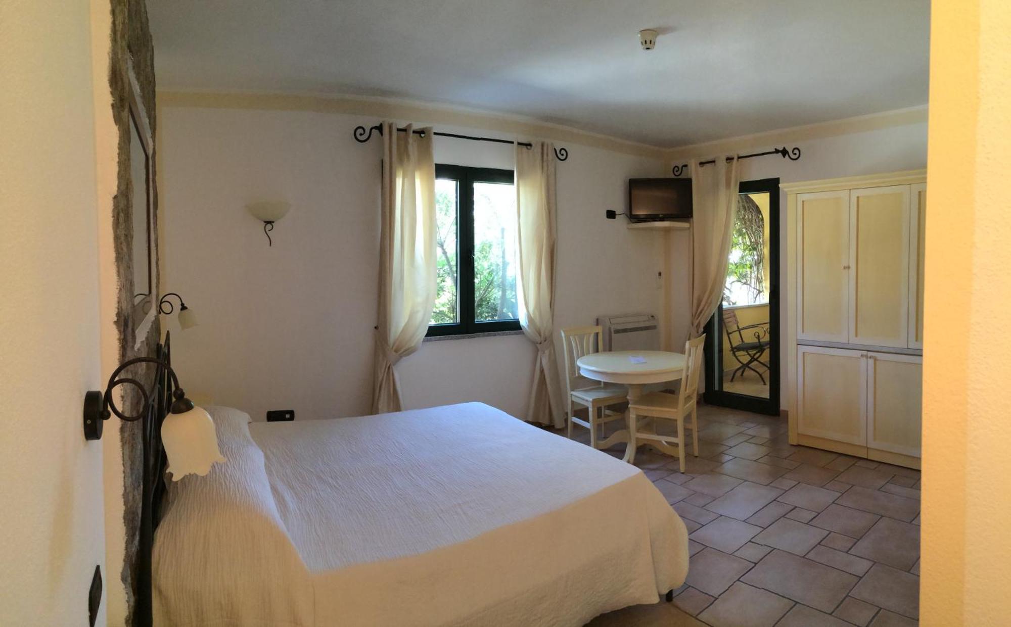 Hotel Villa Del Parco La Maddalena  Pokoj fotografie
